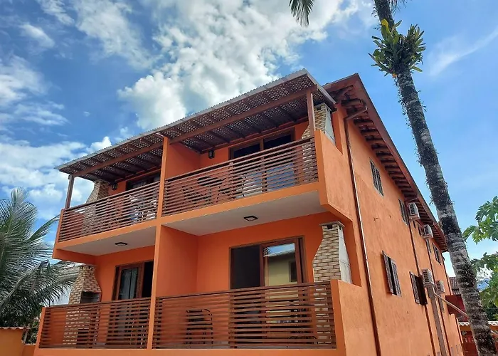 Cedro - Flat recém inaugurado, 50mts da Praia, Churr, Piscina, WiFi eficiente, Netflix